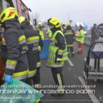 20201124 Verkehrsunfall LB17 Teesdorf Günselsdorf